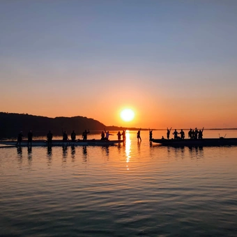 Remada do Nascer do Sol
